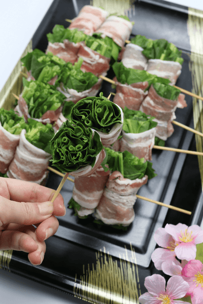 Horenso Maki (Fresh Spinach wrap with Pork Belly Slice) - Himawari Shoten