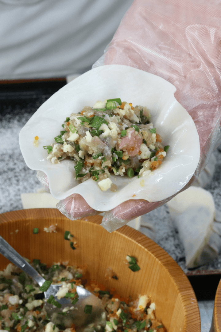 Handcrafted Gyoza (Premium Quality)  (Favor: Tobiko Cheese) - Himawari Shoten